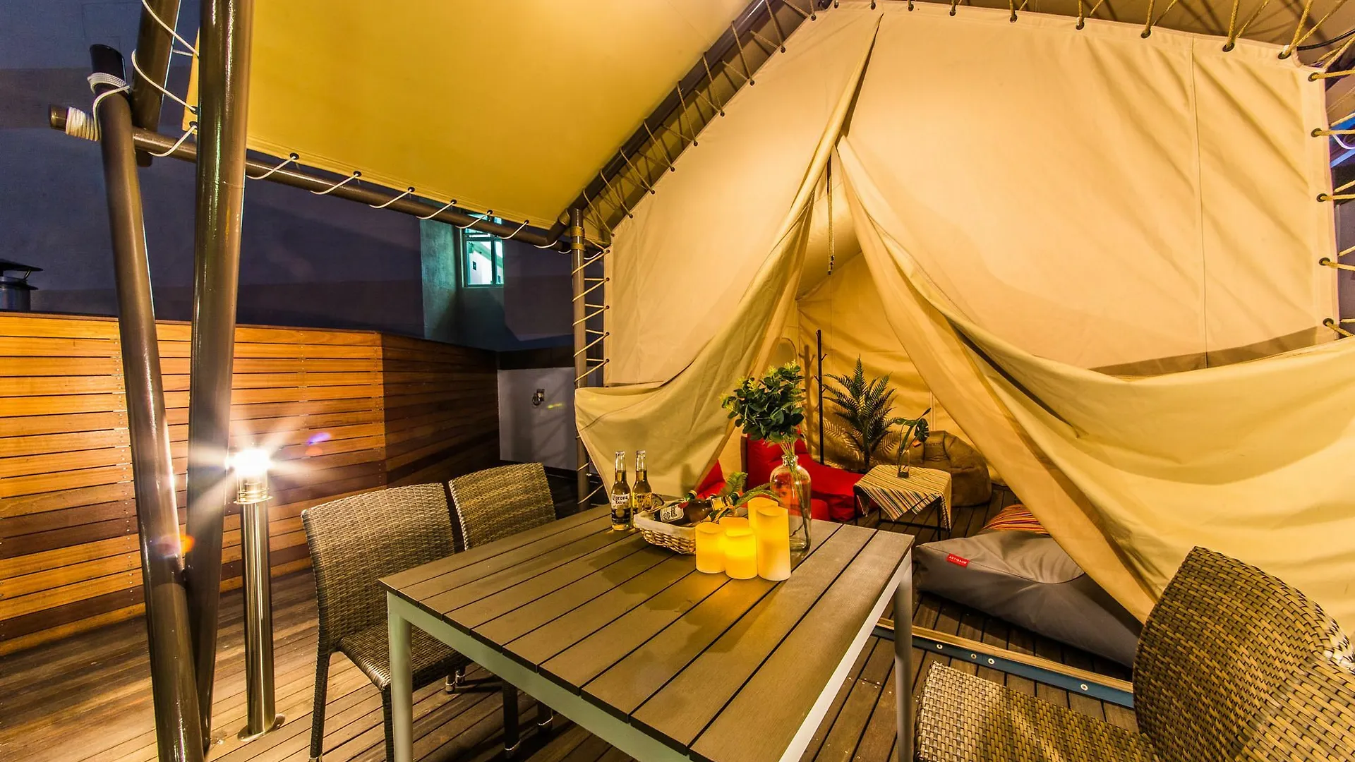 H Avenue Hotel Idae Shinchon Сеул